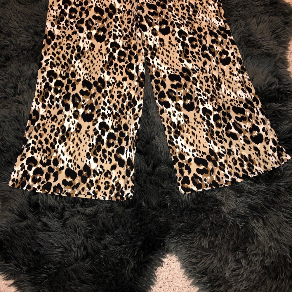 NWOT CatoAnimal Print Pants B17 - Picture 3 of 6